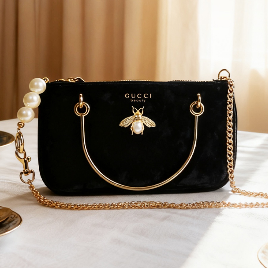 Ysl Beauty Makeup - Gucci Damenhandtasche aus schwarzem Samt mit