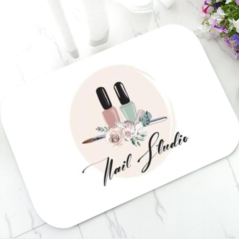 Trendige schwarze goldene Nage – Beauty Makeup Studio Bewertung und Preis