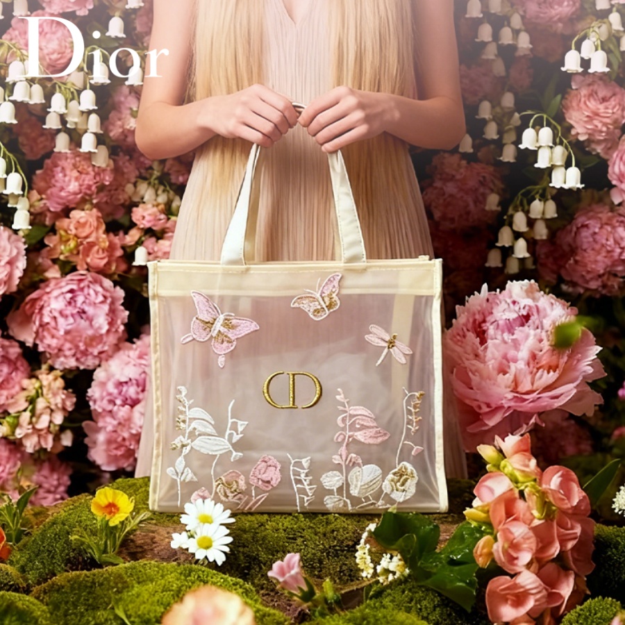 Christian Dior Dior's Bag Luxu – Beauty Makeup Vanity Bewertung und Preis
