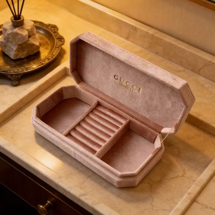 Gucci Gucci Tasche aus hellros – Ysl Beauty Makeup Bewertung und Preis